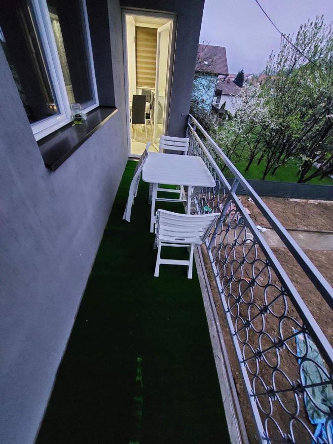L'Appartement De La Pyramide Du Soleil Visoko Exterior foto
