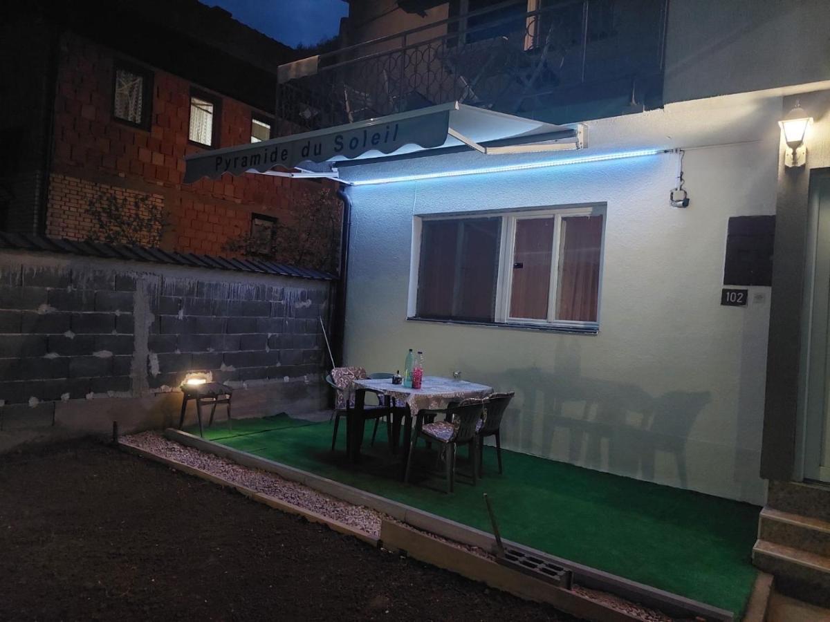 L'Appartement De La Pyramide Du Soleil Visoko Exterior foto